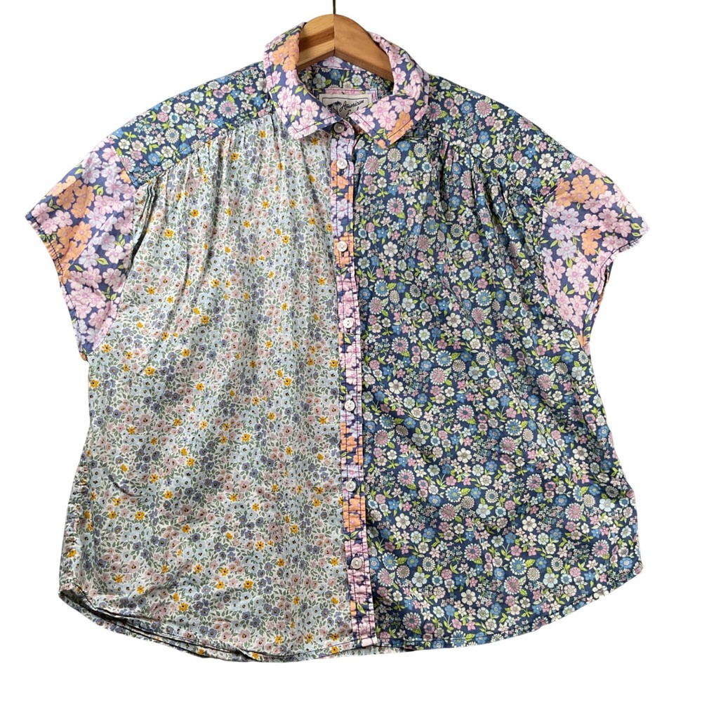 American Eagle Floral Patchwork Button Down Shirt Womens Small Blue Pink Cotton